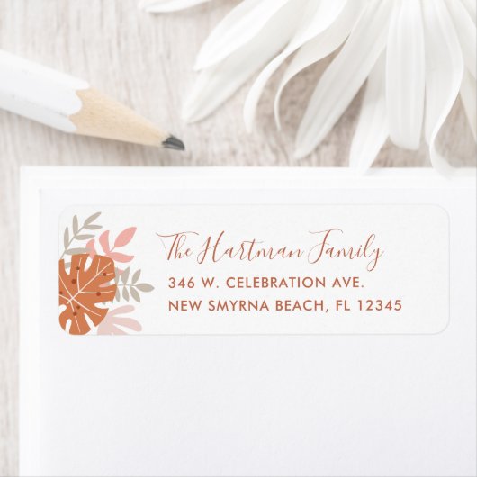 Tropische Blätter Boho Terracotta Orange Blush Pin (Insitu)