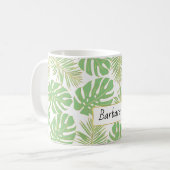 tropische Blätter in Grün und Gold und Name Kaffeetasse (Vorderseite Links)