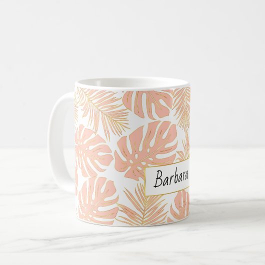 tropische Blätter mit Pfirsich und Goldgehalt und Kaffeetasse (Vorderseite Links)