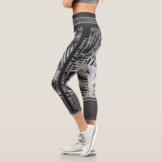Tropische Blätter Schwarz/Weiß Glitzer stilvoll Capri Leggings (Links)