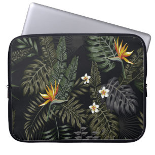 Tropische Blätter und Blume im Nachtstil. Se Laptopschutzhülle