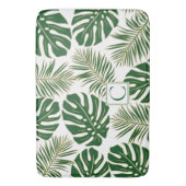 Tropische Blätter und Monogramm, grün und gold Badematte (Vorderseite Vertikal)
