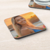 Tropische Bliss: Helenas Küstenkörper Plastik Getränkeuntersetzer (Linke Seite)