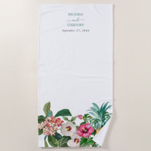 Tropische Blume und Hochzeiten im Grünen Strandtuch
