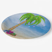 Tropische Christpalme im Sand Pappteller (Schrägansicht)