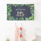 Tropische Dusche aus Palmblättern und Goldschrift Banner (Insitu)