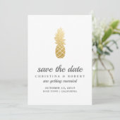 Tropische Eleganz | Ananas Save the Date Einladung (Stehend Vorderseite)