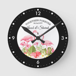 Tropische Flamingos Hochzeitseinladungsvorlage. Runde Wanduhr