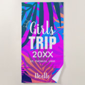 Tropische Girls-Reise mit Krone, Jahr und Namen Strandtuch (Vorderseite)