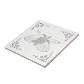 Tropische Grauschildkröte und Ornamente Fliese (Seite)