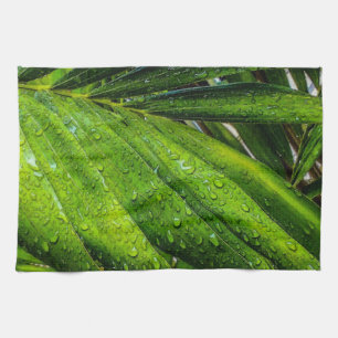 Tropische Grüntöne mit Regentropfen Geschirrtuch
