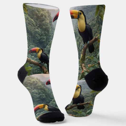 Tropische Harmonie: Zwei Toucans auf der Canopy Socken (Gewinkelt)