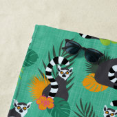 Tropische Lemuren - Aquamarine Strandtuch (Beispiel)