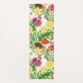 Tropische Michfrüchte, Blume und Blätter in Weiß Yogamatte (Vorderseite)