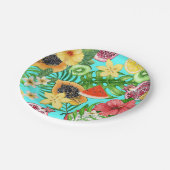 Tropische Mischfrüchte, Blume und Blätter auf blau Pappteller (Schrägansicht)