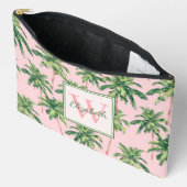 Tropische Palmen auf rosa Monogramm Zubehörtasche (Offen)