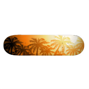 Tropische Palmen bei Sonnenuntergang Skateboard