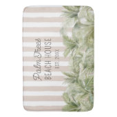 Tropische Palmen, Beige Streifen Beach House Badematte (Vorderseite Vertikal)