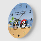 Tropische Pinguine Couple Hula Pirate Island Beach Große Wanduhr (Winkel)