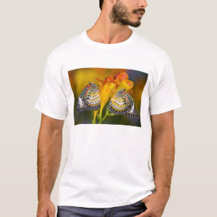 Tropische Schmetterlingszwillinge T-Shirt