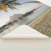 Tropische Strände | Beach Huts, Bora Bora Sherpadecke (3/4)