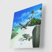 Tropische Strände | Insel La Digue Quadratische Wanduhr (Winkel)