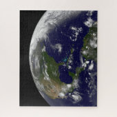 Tropische Stürme auf der Erde. Puzzle (Vertikal)