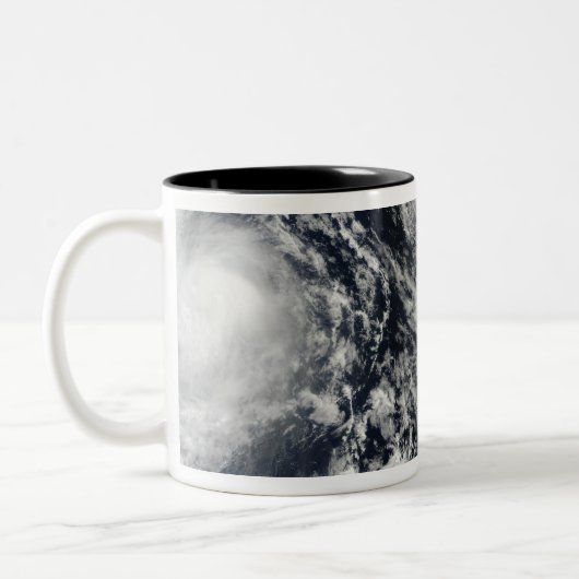 Tropische Stürme Blas und Celia Zweifarbige Tasse (Links)