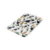 Tropische Toucans - spielerischer Dschungel Badematte (Schrägansicht)