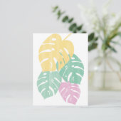 Tropische Vegetation - Monstera Blätter Postkarte (Stehend Vorderseite)