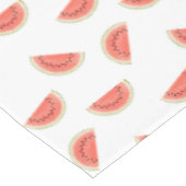 Tropische Wassermelonen-Scheiben auf weißem Tablet Tischdecke (Schrägansicht)