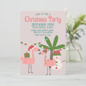 Tropische Weihnachten Rosa Flamingos auf Blush Einladung (Stehend Vorderseite)