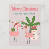 Tropische Weihnachten Rosa Flamingos auf Blush Postkarte (Vorderseite)