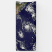 Tropische Wirbelstürme Banner (Vertikal)