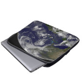 Tropische Wirbelstürme Katia, Lee, Maria und Nate. Laptopschutzhülle (Vorne Knopf)