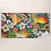 Tropischer Cocktail und Blumendesign Strandtuch (Vorderseite)
