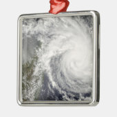 Tropischer Cyclone Ivan nähert sich Madagaskar Ornament Aus Metall (Links)