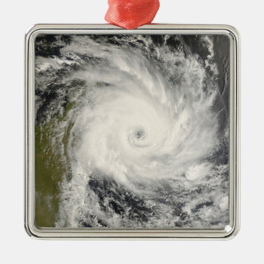Tropischer Cyclone Ivan über Madagaskar Ornament Aus Metall (Vorne)