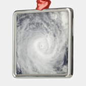 Tropischer Cyclone Oli vor der Küste von Tahiti Silbernes Ornament (Links)