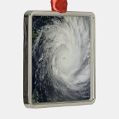 Tropischer Cyclone Yasi Ornament Aus Metall (Rechts)