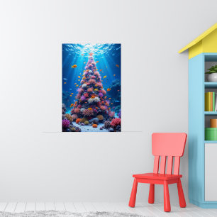 Tropischer Fisch, der um den Weihnachtskorallenbau Poster