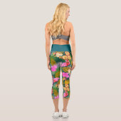 Tropischer Flamingo Jägergrün Capri Leggings (Rückseite)