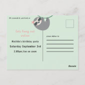 Tropischer niedlicher Faultier im Internet Geburts Postkarte (Rückseite)