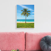 Tropischer Palmenbaum an der Küste des Ozeans Leinwanddruck (Insitu (Wohnzimmer))