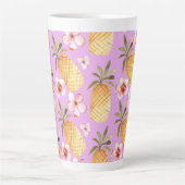 Tropischer Retro-Ananas-Druck auf lila Hintergrund Milchtasse (Vorderseite)