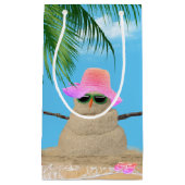 Tropischer Sandmann mit Flip Flops Kleine Geschenktüte (Vorderseite)