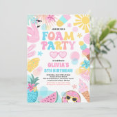 Tropischer Schaumpool Splash Pad Geburtstagsparty Einladung (Stehend Vorderseite)