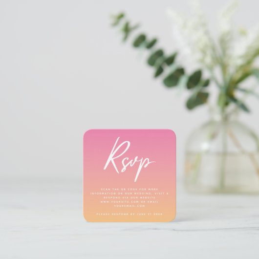 Tropischer Sommer Rosa Orange Wedding RSVP QR Code Begleitkarte (Stehend Vorderseite)