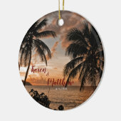 Tropischer Sonnenuntergang Beach Custom Hochzeitst Keramik Ornament (Links)