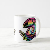 Tropischer Splendor: Toucan Bird in Gefärbte Krawa Kaffeetasse (VorderseiteRechts)